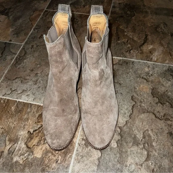 Madewell The Regan Ankle Suede Leather Boot in Wet Pebble Size 8 - Picture 2 of 14